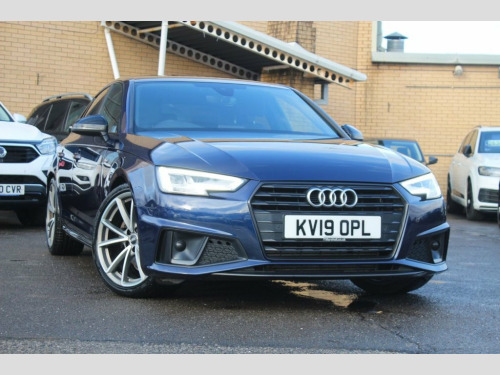 Audi A4  2.0 TFSI 35 Black Edition Saloon 4dr Petrol S Tron 