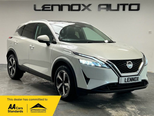 Nissan Qashqai  1.3 DIG-T MHEV N-Connecta XTRON Euro 6 (s/s) 5dr