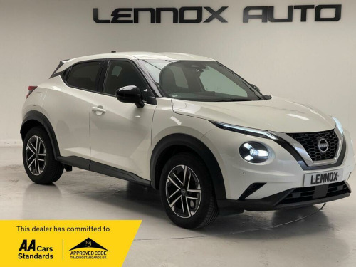 Nissan Juke  1.0 DIG-T N-Connecta DCT Auto Euro 6 (s/s) 5dr