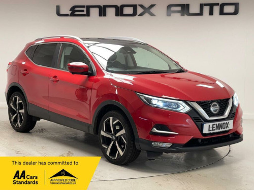 Nissan Qashqai  1.3 DIG-T Tekna Euro 6 (s/s) 5dr 