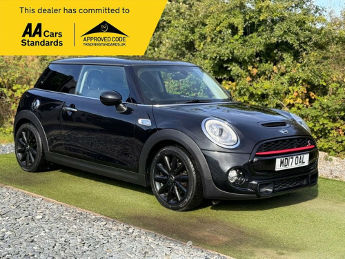 MINI Hatch  2.0 COOPER S 3d 189 BHP BLUETOOTH AUDIO CRUISE CON