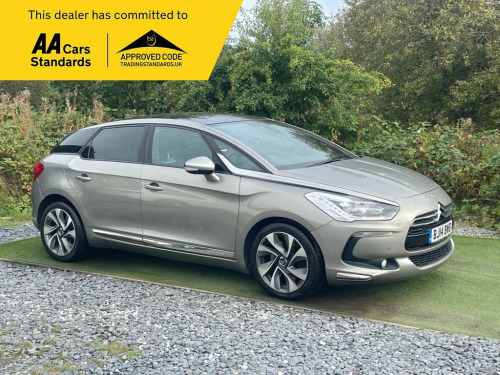 Citroen DS5  2.0 HDi DSport Hatchback 5dr Diesel Auto Euro 5 (1