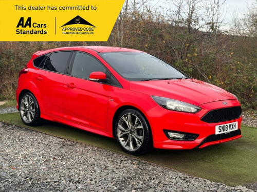 Ford Focus  1.0T EcoBoost ST-Line Hatchback 5dr Petrol Manual 