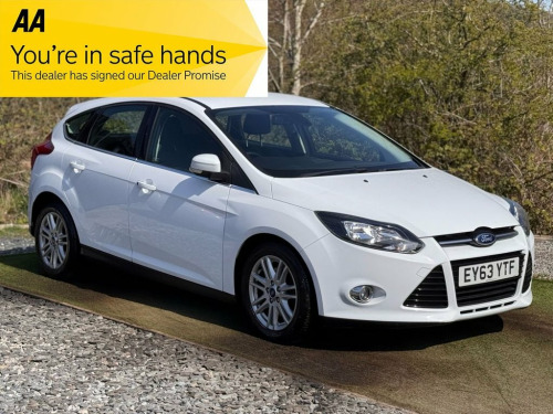 Ford Focus  2.0 TDCi Titanium Hatchback 5dr Diesel Powershift 