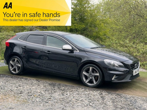 Volvo V40  1.6 D2 R-Design Lux Hatchback 5dr Diesel Powershif