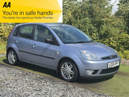 Ford Fiesta  1.6 Ghia Hatchback 5dr Petrol Automatic (176 g/km,