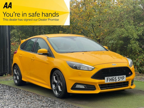 Ford Focus  2.0 TDCi ST-3 Hatchback 5dr Diesel Manual Euro 6 (