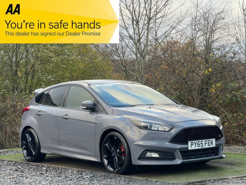 Ford Focus  2.0 TDCi ST-3 Hatchback 5dr Diesel Manual Euro 6 ( 