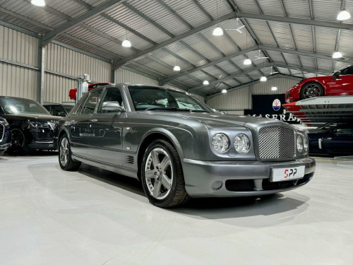 Bentley Arnage  6.8 V8 4d 349 BHP