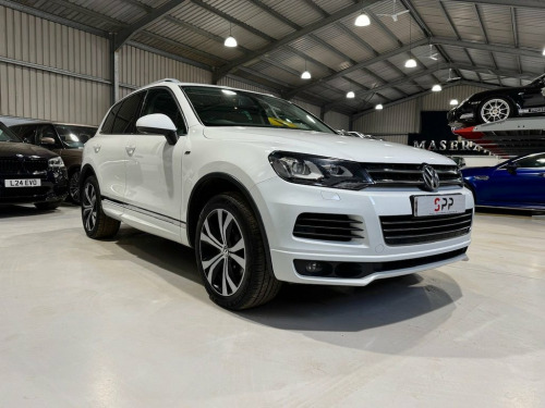 Volkswagen Touareg  3.0 TDI V6 BlueMotion Tech R-Line SUV 5dr Diesel T