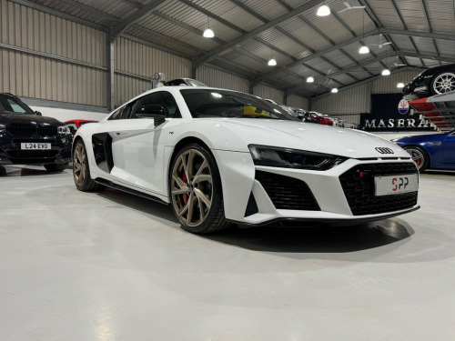 Audi R8  5.2 FSI V10 Performance Edition Coupe 2dr Petrol S