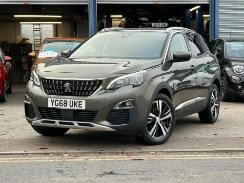 Peugeot 3008 Crossover  1.2 PureTech Allure SUV 5dr Petrol Manual Euro 6 (