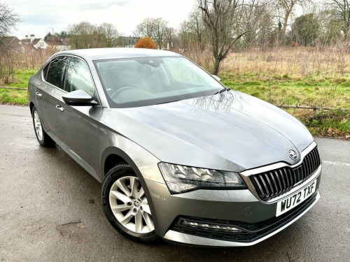 Skoda Superb  2.0 TDI SE Technology Hatchback 5dr Diesel Manual  