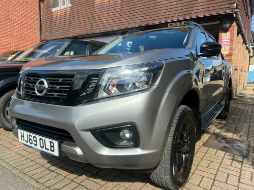 Nissan Navara  2.3 dCi N-Guard Auto 4WD Euro 6 4dr