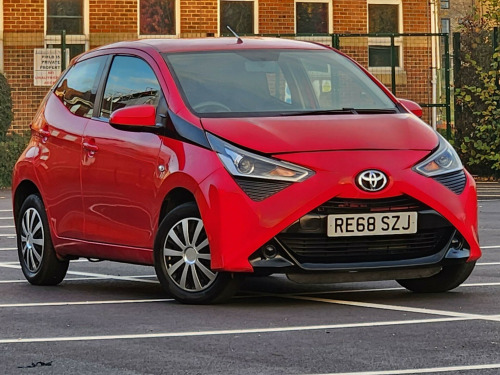 Toyota AYGO  1.0 VVT-i x Euro 6 5dr 