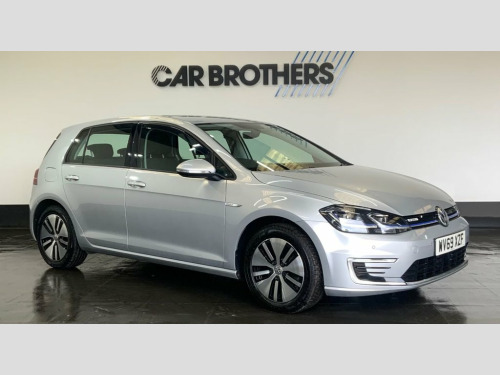 Volkswagen Golf  35.8kWh e-Golf Hatchback 5dr Electric Auto (136 ps