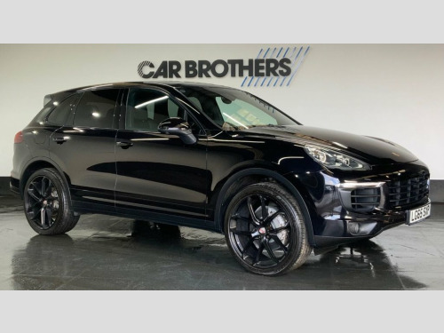 Porsche Cayenne  3.0 TD V6 SUV 5dr Diesel TiptronicS 4WD Euro 6 (s/