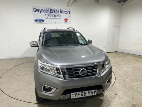 Nissan Navara  Double Cab Pick Up Tekna 2.3dCi 190 4WD