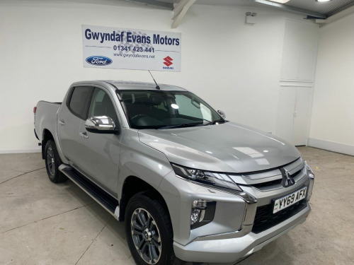 Mitsubishi L200  Double Cab DI-D 150 Warrior 4WD