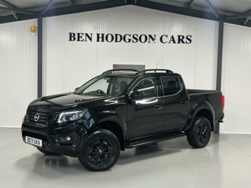 Nissan Navara  2.3 dCi N-Guard Pickup Double Cab 4dr Diesel Auto 