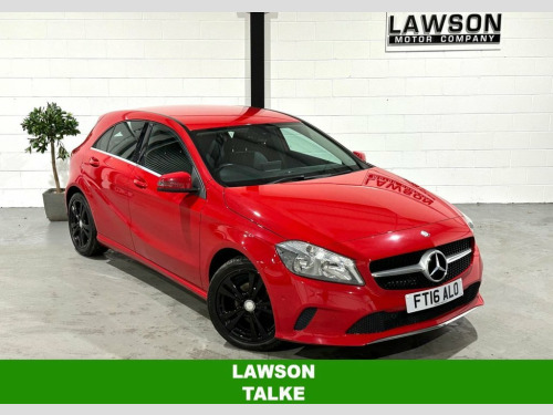 Mercedes-Benz A-Class  1.5 A180d Sport (Executive) Hatchback 5dr Diesel M