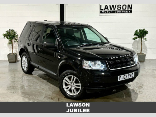 Land Rover Freelander 2  2.2 TD4 Black and White SUV 5dr Diesel Manual 4WD 