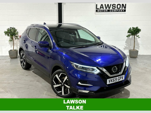 Nissan Qashqai  1.3 DIG-T Tekna SUV 5dr Petrol Manual Euro 6 (s/s)