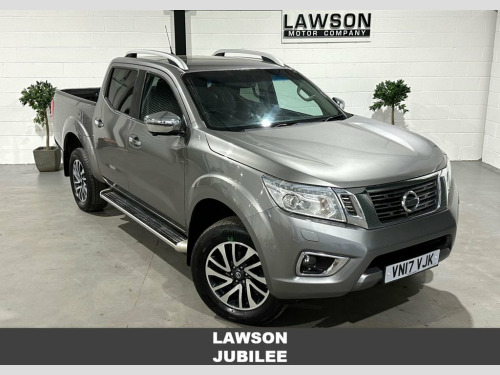 Nissan Navara  2.3 dCi Tekna Pickup Double Cab 4dr Diesel Manual 