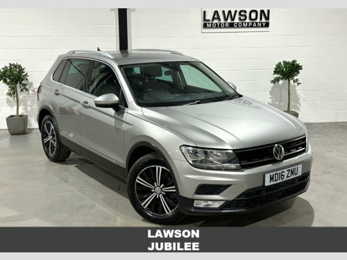 Volkswagen Tiguan  2.0 TDI BlueMotion Tech SE Navigation SUV 5dr Dies