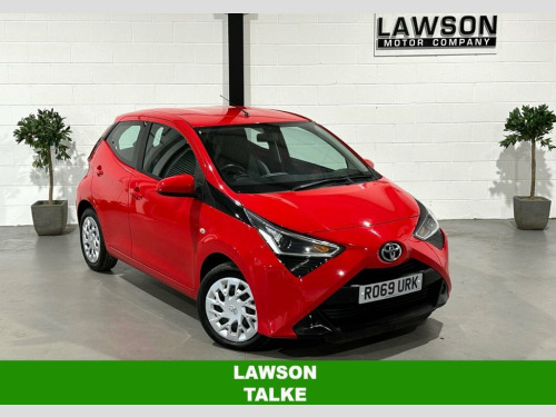 Toyota AYGO  1.0 VVT-i x-play Hatchback 5dr Petrol Manual Euro 