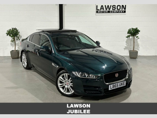 Jaguar XE  2.0d Portfolio Saloon 4dr Diesel Auto Euro 6 (s/s)
