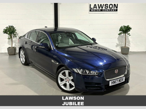 Jaguar XE  2.0d Portfolio Saloon 4dr Diesel Auto Euro 6 (s/s)