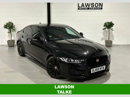 Jaguar XE  2.0d Landmark Saloon 4dr Diesel Auto Euro 6 (s/s) 