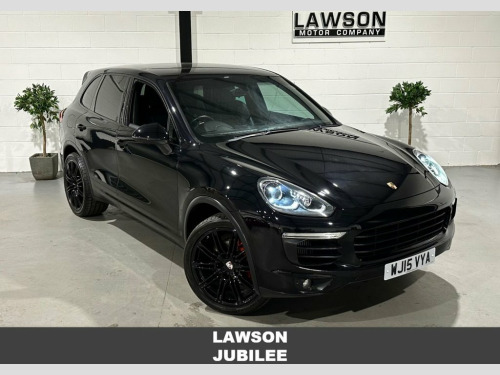 Porsche Cayenne  3.0 TD V6 SUV 5dr Diesel TiptronicS 4WD Euro 6 (s/