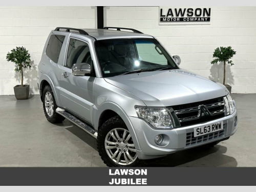 Mitsubishi Shogun  3.2 DI-DC Warrior SUV 3dr Diesel Auto 4WD Euro 5 S