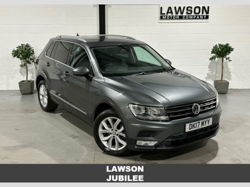Volkswagen Tiguan  2.0 TDI BlueMotion Tech SE Navigation SUV 5dr Dies