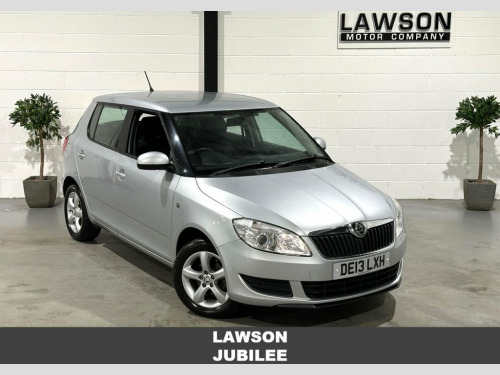 Skoda Fabia  1.2 SE Hatchback 5dr Petrol Manual Euro 5 (69 ps) 
