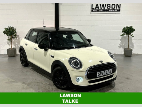 MINI Hatch  1.5 Cooper Classic Hatchback 5dr Petrol Manual Eur