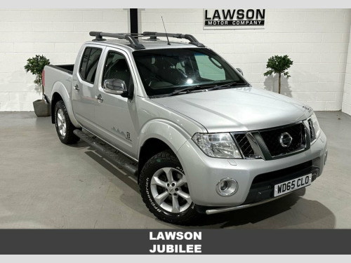 Nissan Navara  2.5 dCi Salomon Pickup Double Cab 4dr Diesel Manua 