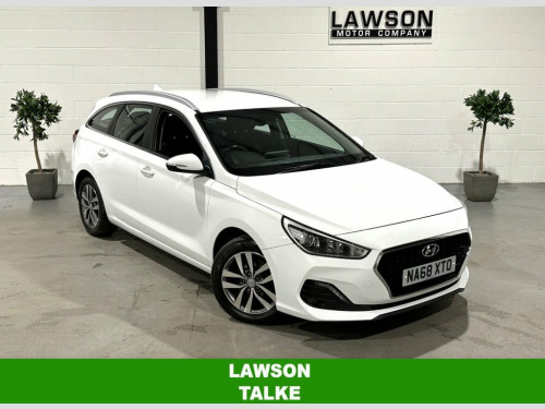 Hyundai i30  1.6 CRDi SE Nav Tourer 5dr Diesel Manual Euro 6 (s 