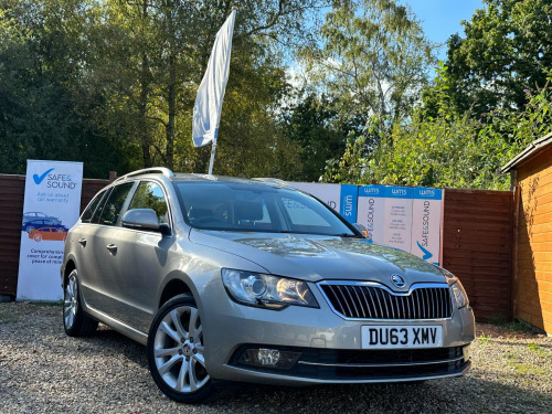 Skoda Superb  2.0 TDI SE Euro 5 (s/s) 5dr