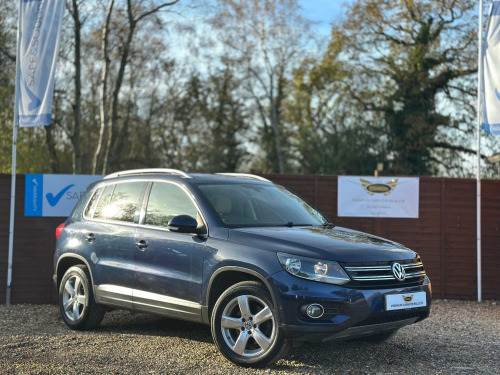 Volkswagen Tiguan  2.0 TDI BlueMotion Tech Escape DSG 4WD Euro 5 (s/s) 5dr