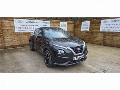 Nissan Juke  1.0 DIG-T N-Connecta 
