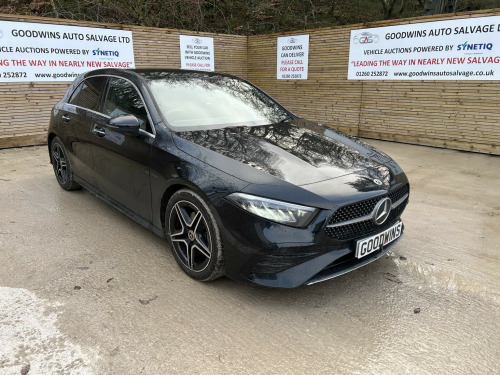 Mercedes-Benz A-Class  1.3 A180h MHEV AMG Line 