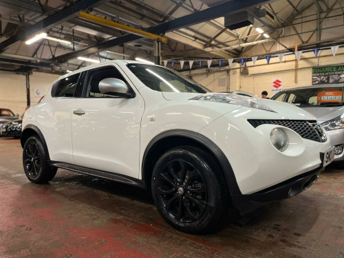 Nissan Juke  1.6 Shiro