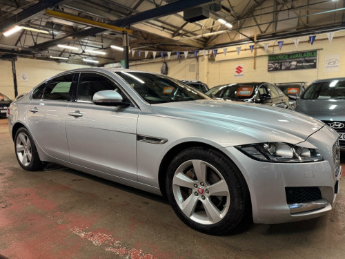 Jaguar XF  2.0 d Portfolio