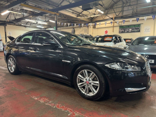 Jaguar XF  2.2 d Luxury