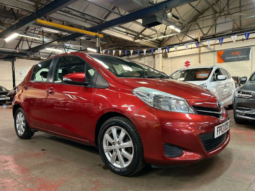 Toyota Yaris  1.3 Dual VVT-i TR