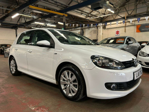 Volkswagen Golf 1.4 TSI SE