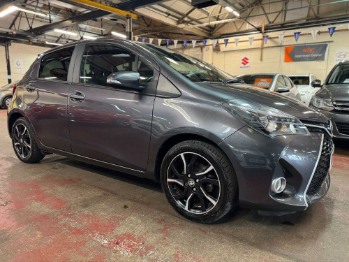 Toyota Yaris  1.3 Dual VVT-i Design